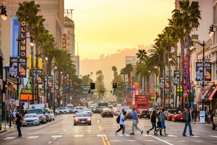 Juarez de Huerta Aurora en el Condado de los angeles